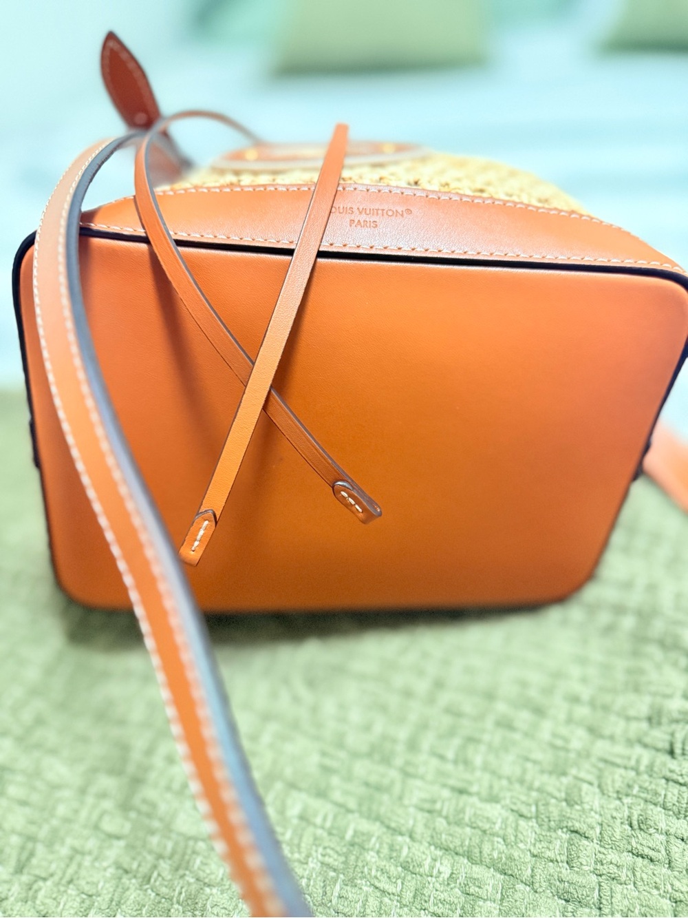 Louis Vuitton Beige Crochet Drawstring Bucket Bag with Tan Leather - Picture 5 of 12